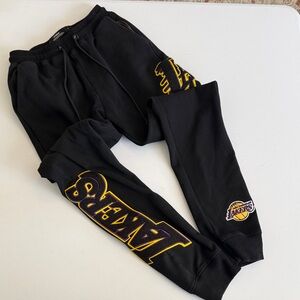 Pro Standard Lakers Black Men’s Sweatpants Size Small